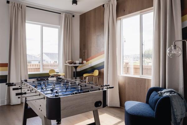 RetroScandinavian_BobbyBerk_2