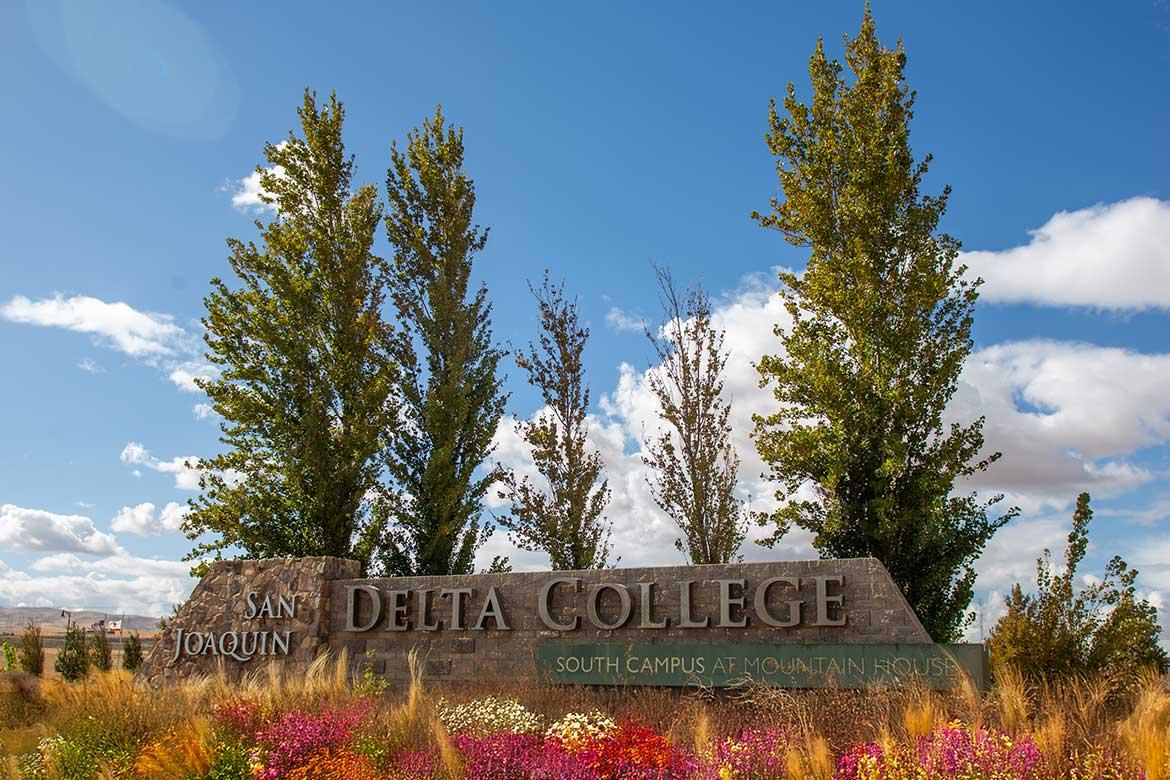 Delta College Sign