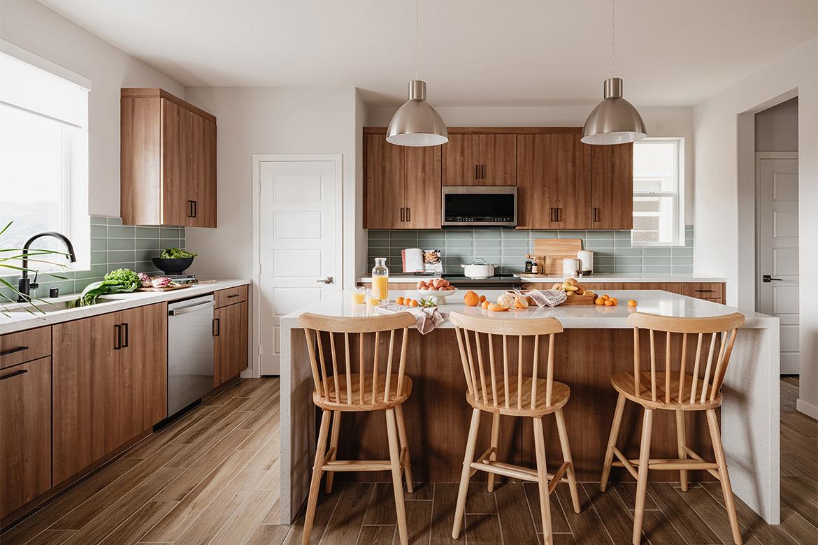 Caption: Soothe your senses at Heatherly in Rancho Mission Viejo, CA. Photo credit: Kara Mercer (photographer) and Teressa Johnson (stylist).