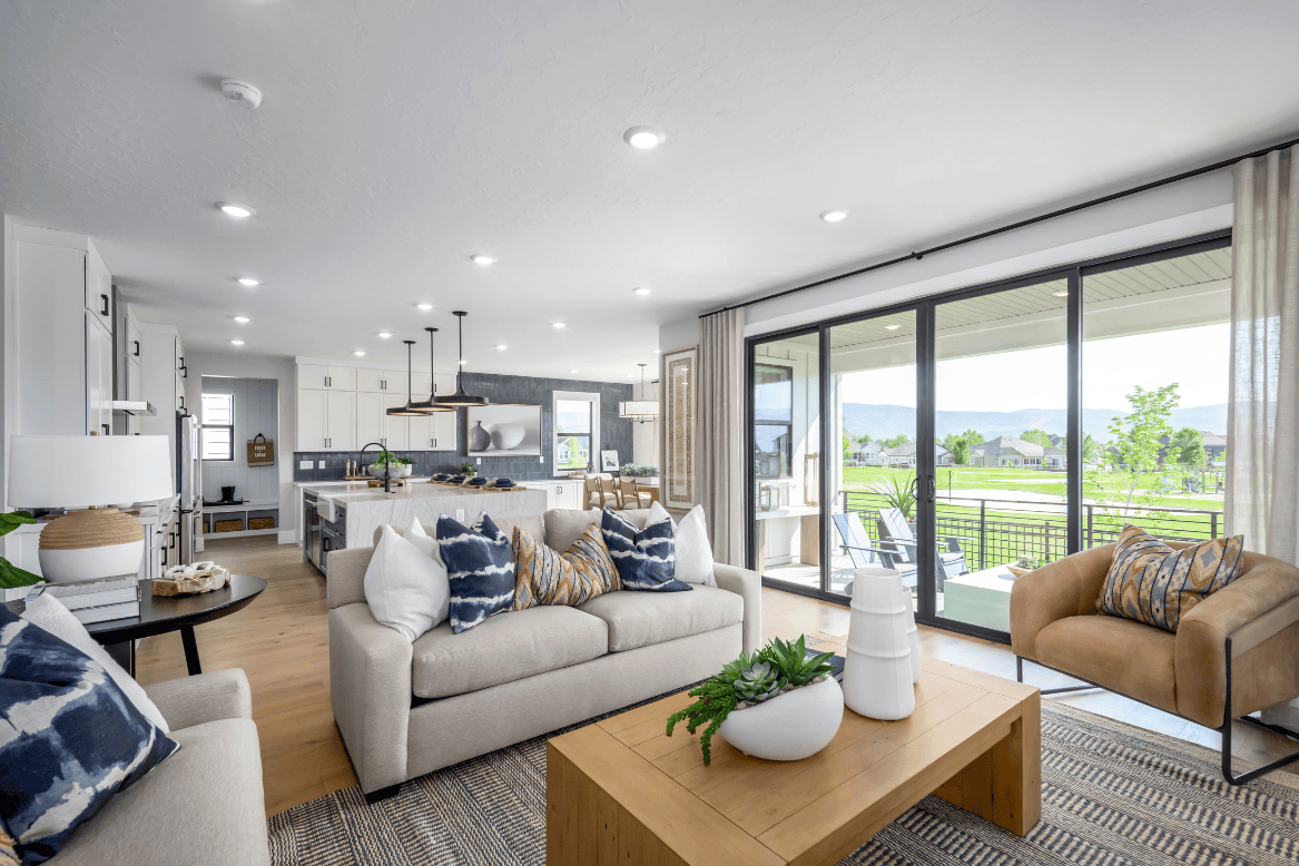 Crossings-Great-Room-Kitchen-Web