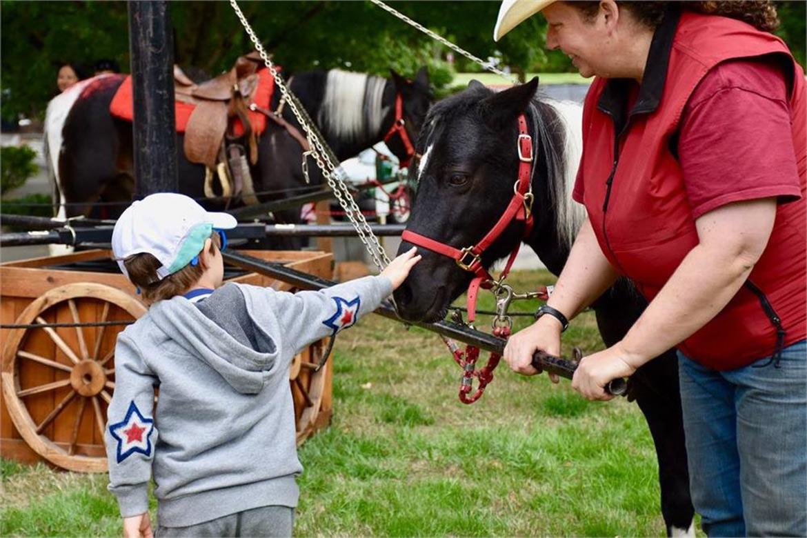 Alterra_Community_Newcastle_Days_Festival_Tri_Pointe_Homes_B