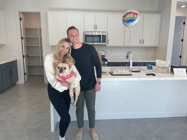 birthday-closing-photo-just-family