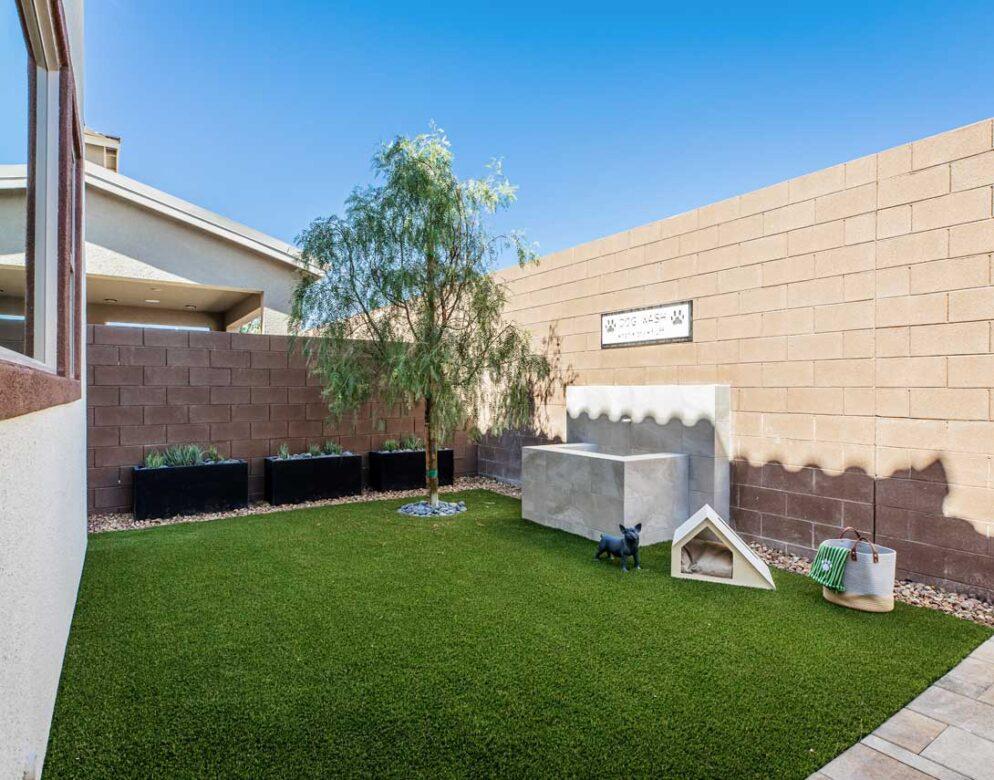 Azure-Park-Models-89-1090x855-1-994x780